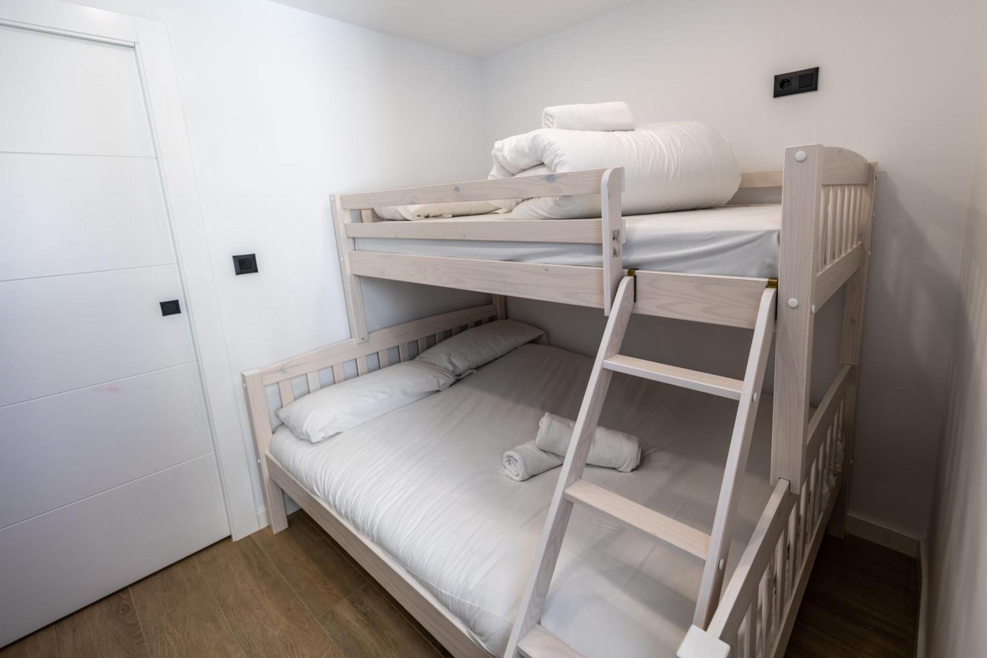 Luxury Refurnished Apartment With Private Parking Close To Ski Slopes Σιέρρα Νεβάδα Εξωτερικό φωτογραφία