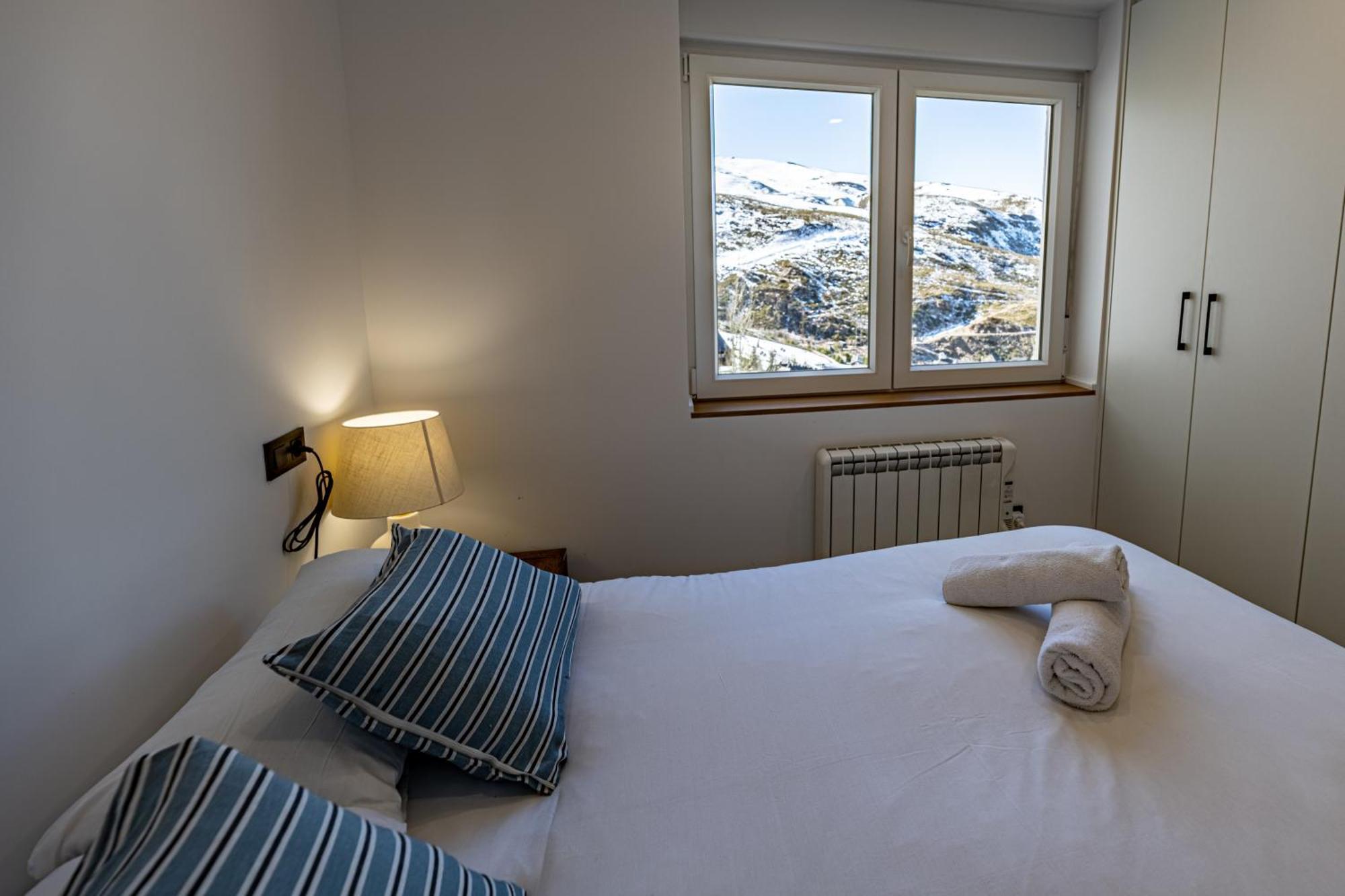 Luxury Refurnished Apartment With Private Parking Close To Ski Slopes Σιέρρα Νεβάδα Εξωτερικό φωτογραφία